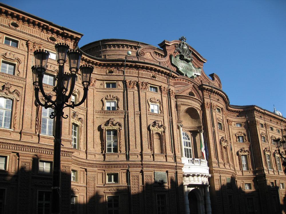 Le Serre Suites & Apartments Moncalieri Kültér fotó